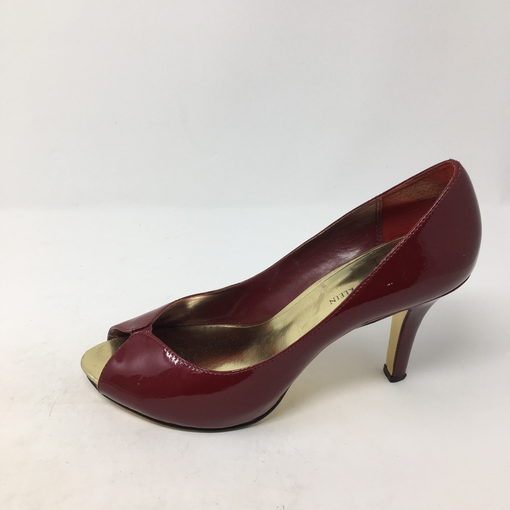 ANNE KLEIN RED PEEP TOE HEELS 9M